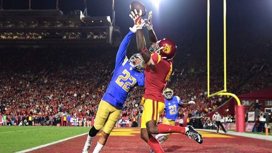 Giger: On crazy, historic day in college sports, USC, UCLA join Big Ten taken in University Park, Pa. (Penn State)